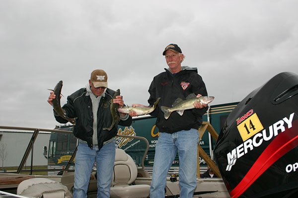 5EA5E02B-770C-4EC2-B096-1BF54F1EB723