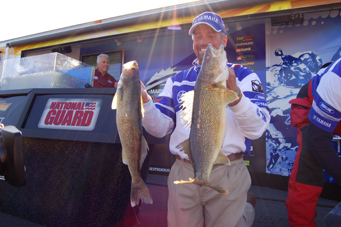 5EB27DB2-125D-4D40-B304-E8D2453DC881