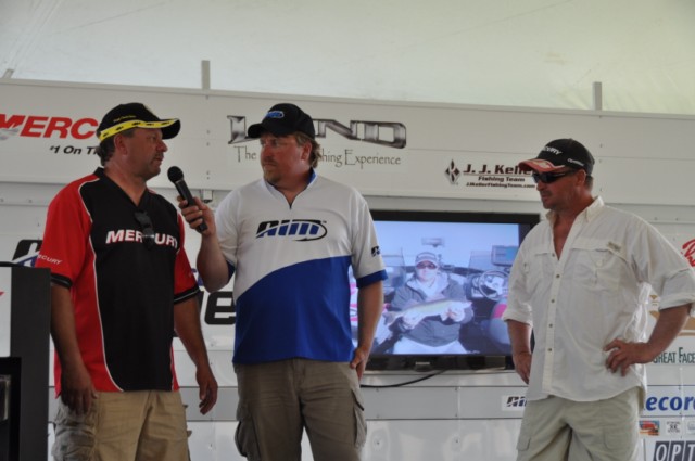 5EC2E56F-80DB-4389-B3C5-A2F971A0CEDE