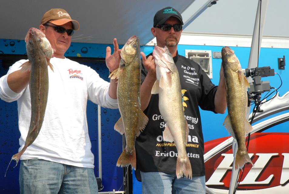 5EDE1F00-F72A-4933-B4A1-98BF1EBDE4B0