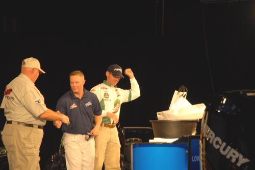 5F088B51-E374-4033-B846-91BE80D4D5A5