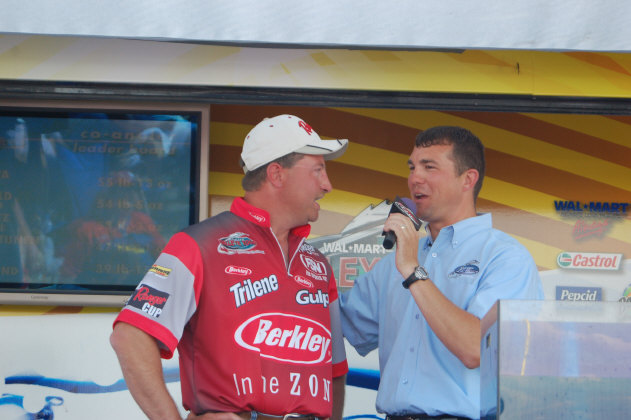 5F5936D4-F0F5-434B-9ADC-CF271728CA03