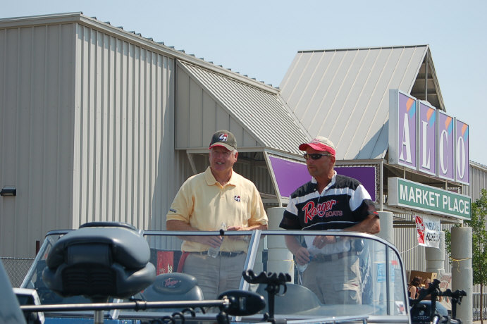 5F7BCBA7-F656-40F1-B074-7E43C6031667