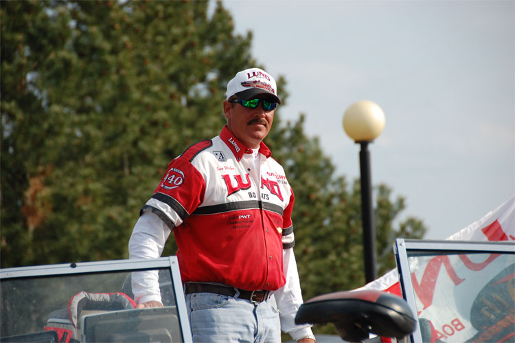 5F834186-18A6-491F-9314-8E96633C4D1F