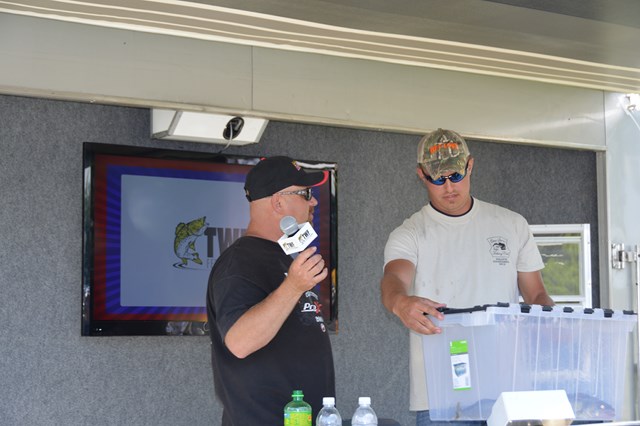 5F9292E4-E448-4781-9CAC-78A432F40ACC