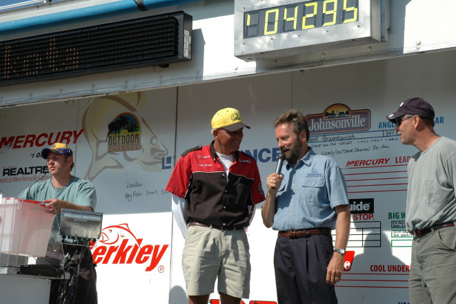 5F9667F8-53C9-4F6C-B7F7-F04C10A0346F