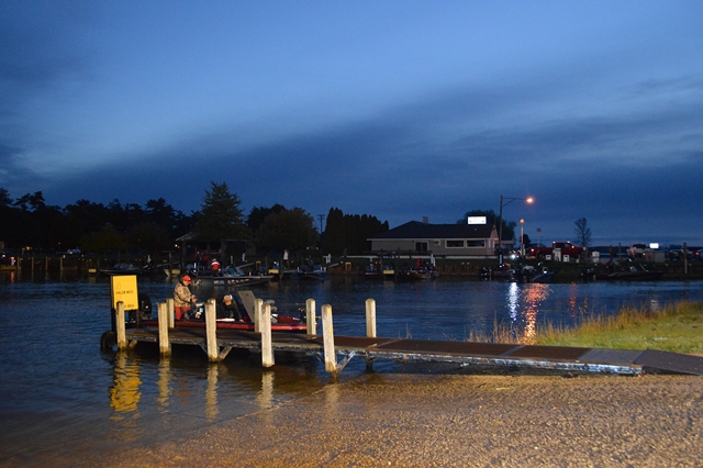 5FBD1B55-A35F-487B-A664-0825F312E94C