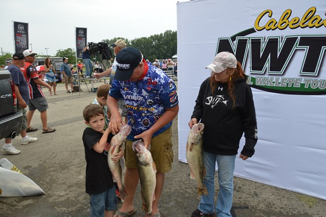 5FC3491A-F431-4CD0-BFAC-BFDAEF1AA2C8