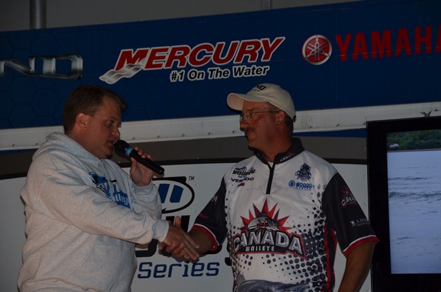 381C6266-3FE9-4992-B985-A04EFE7A3452