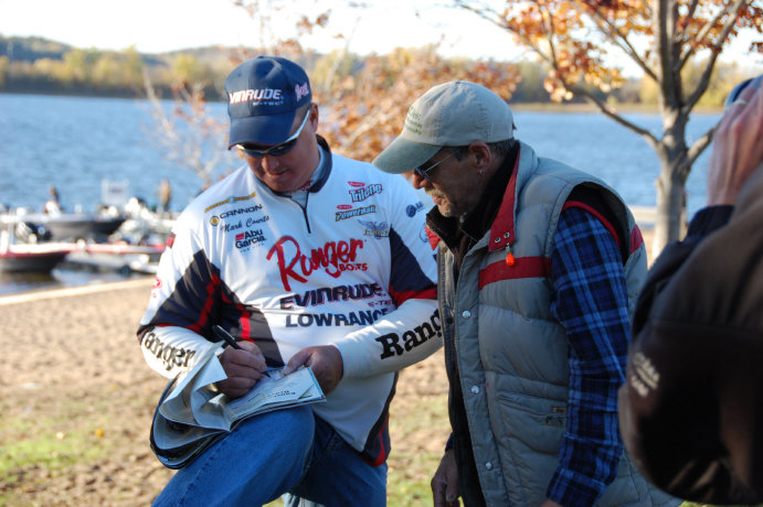 604C7B67-899E-4A11-8A7A-258506181B1C