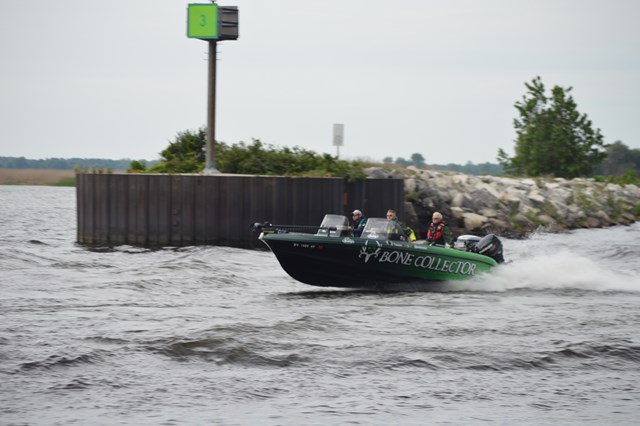 605D8A9B-53E4-4E2C-A56C-5C6DCA94ABB8