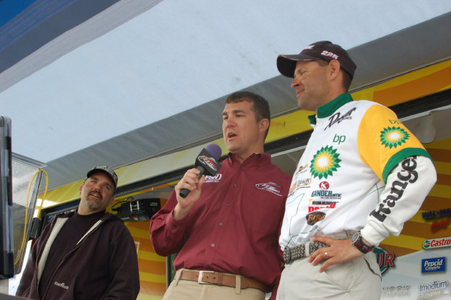 60688D6E-3601-47B2-AC29-2BA4DB3559D0