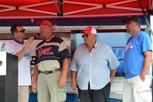 606F2719-1799-46B9-8A44-C1C2BE98826D