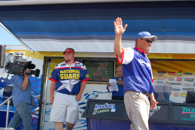 60B3847E-EFC4-4455-9D83-5EB29F78D1A5