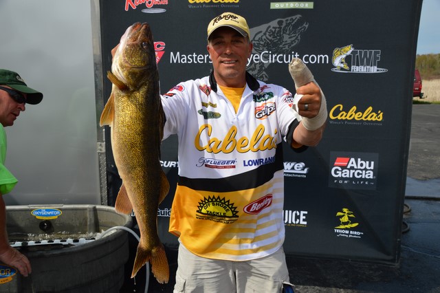 60B546E8-C55B-4452-BCF9-3247DB0D2184