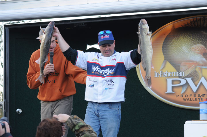 60BC2624-3855-41E5-8B80-C590CBA6687F