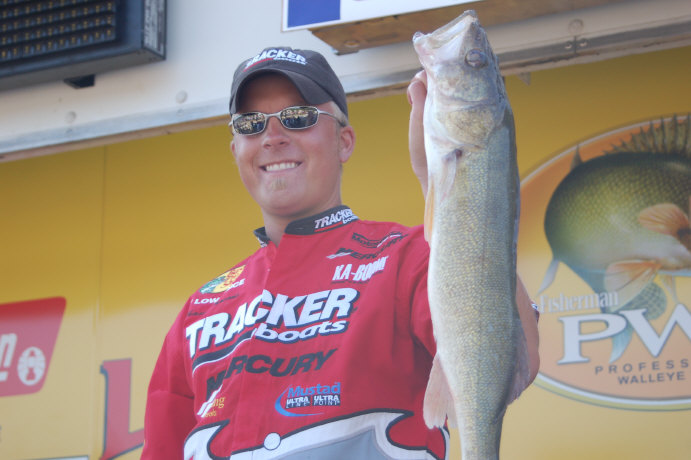 60C4E312-41BA-43A0-8BA0-D70B8275A688