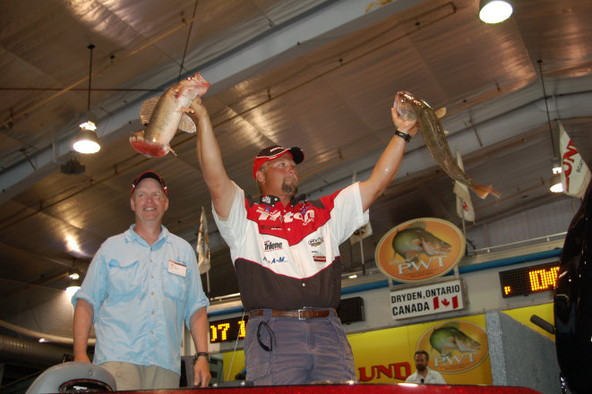 60ED7A4D-9A60-427C-A15E-6EBC378145CE