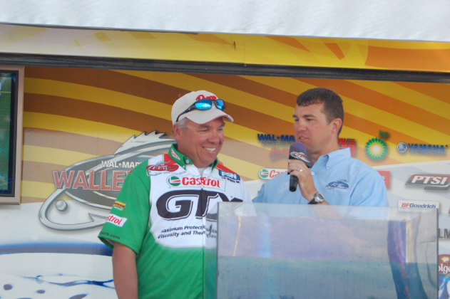 61119748-CB38-4647-8363-0A1481EFAAE7