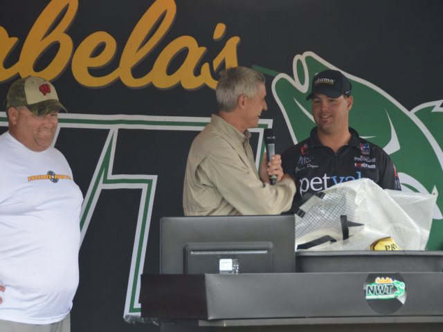 61206767-97E4-416B-A6A4-8C66BD4A1312