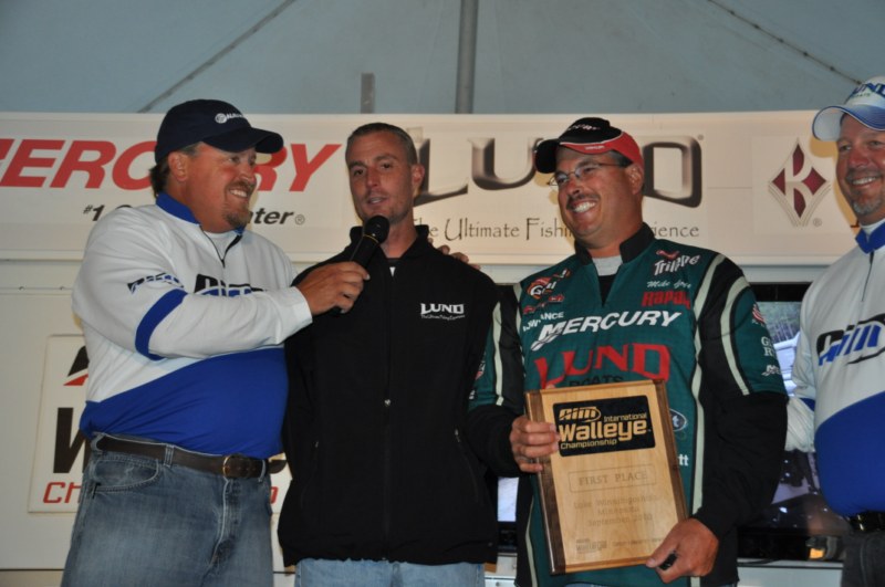 612A8526-C78A-4D4A-BEFD-19E1DA493D6B