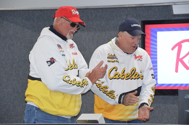 617499BB-38D7-4310-BAEC-EC133B13A022