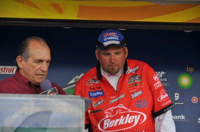 61B1D558-349E-4465-BBF2-445D246F8BAF