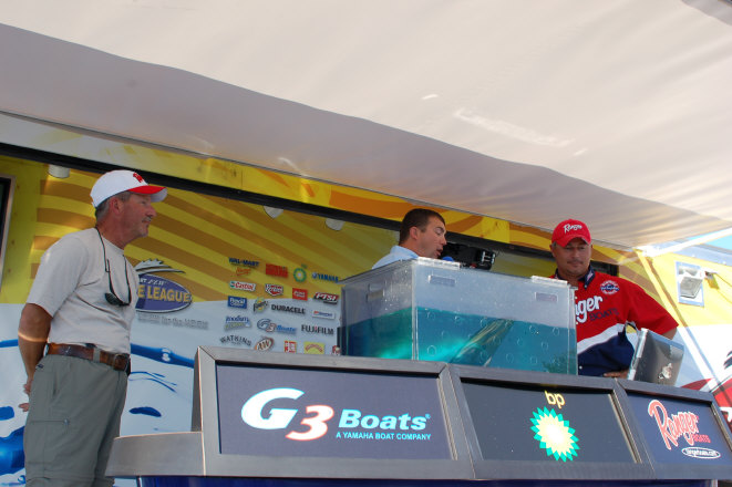 61C9AEA5-EC21-4AB7-98CF-4CBDB426053E