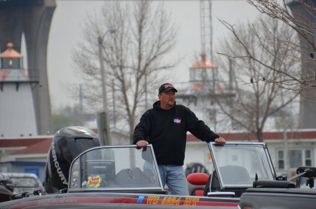 61CB9135-A2CB-4BE4-9133-B9C3CFCCE056