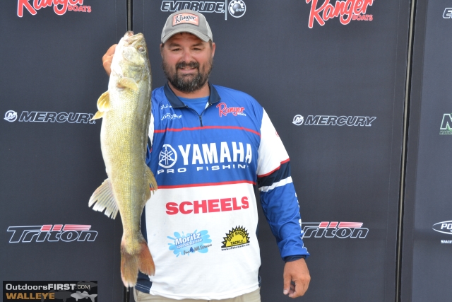 620BEF2B-C04E-4649-A662-96F137811269