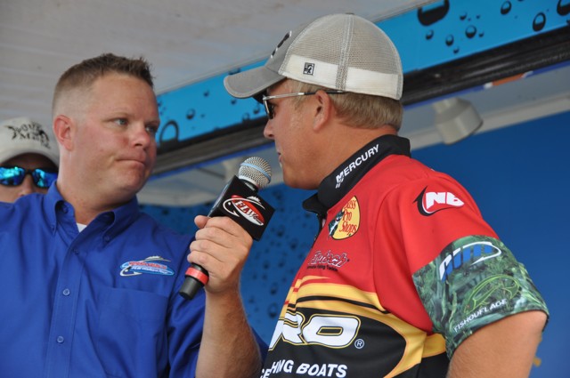 621C6E23-83F1-45A6-A7FD-D33F85F62C51