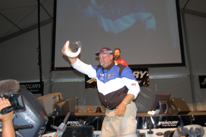 6266C4DA-12A6-4E8C-8BEC-31685AD97280