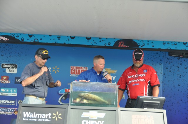 62B42B1F-E76D-4FD3-8258-BA62F771CCA0