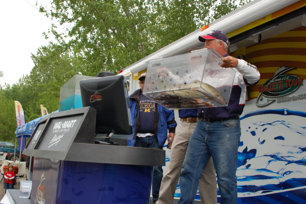 62B48799-FB70-4569-83F7-0A26DAFC4B58