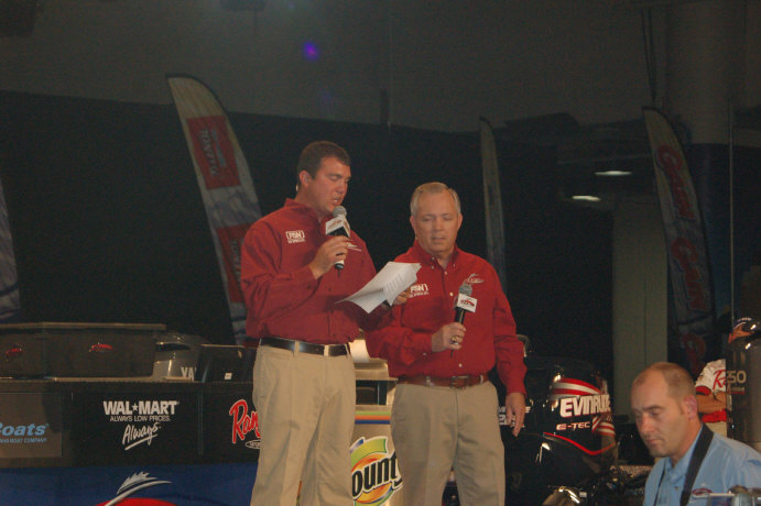 62B83B5C-BC5C-4BC9-98E6-FE13A7044BC5