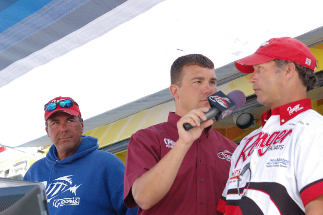 62F4767A-6291-4C29-8152-8125D9E81C26