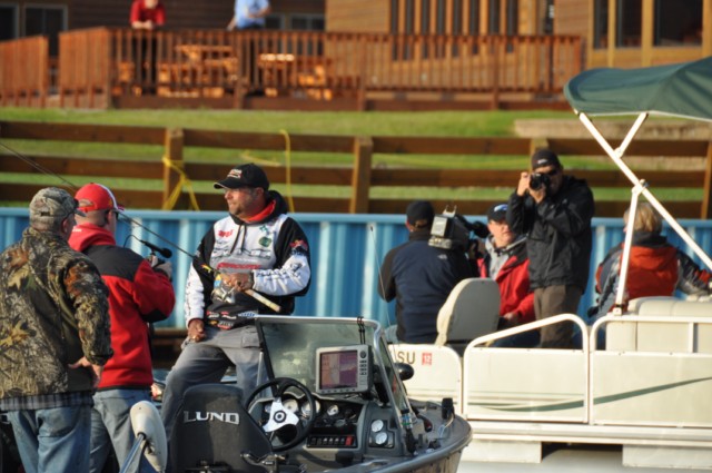 632BD97C-25A8-4018-A424-7593DDE2493F