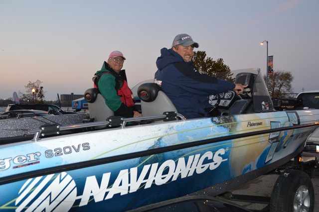 632F56CC-E9E6-444D-A27D-A46D41F5D1B5