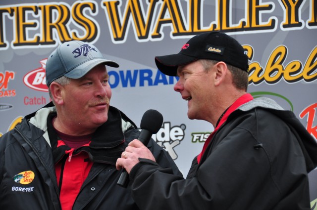 636FEE6A-EECD-4FE9-B959-92BBA0DC4A2A