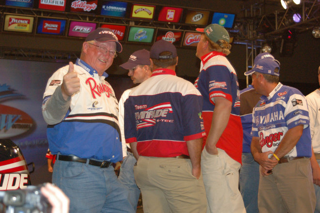 6377FE42-3DDF-43C6-84F3-DD81491E11AE