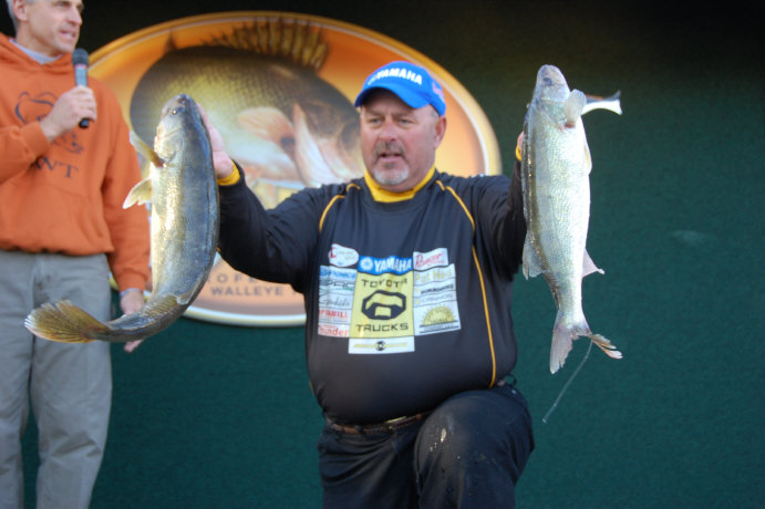 63785650-4682-4DC2-A9B6-445453332865