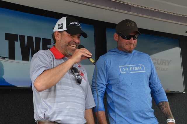 63BCE57E-A20B-45F8-9E18-BCA5A0221F71