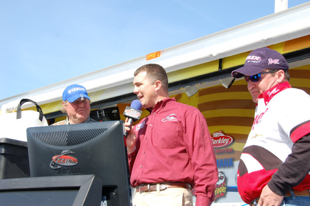 63BD27F5-C9A9-4525-BA41-217DBA495995