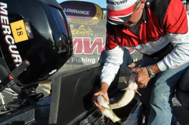 63EA9C02-3974-49F3-8010-8E9A4AAA7581