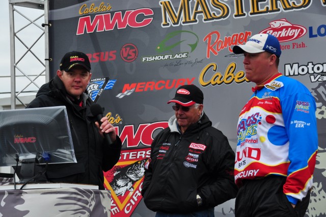 640E477E-D9CB-415B-886F-C12B2F229448