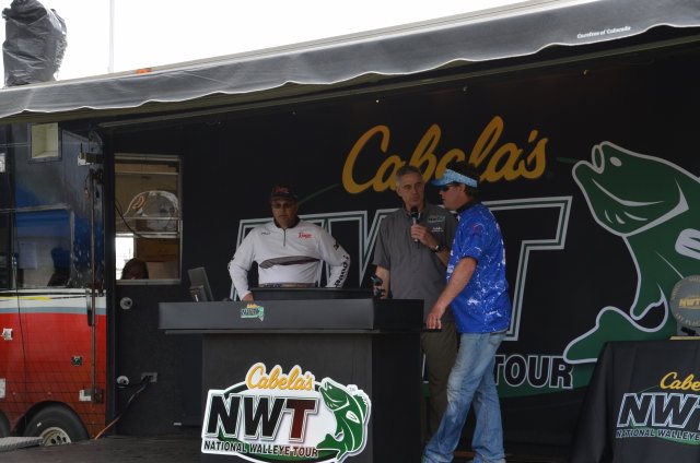 641804CF-5DB5-475C-AB73-CE4CD526DE4E