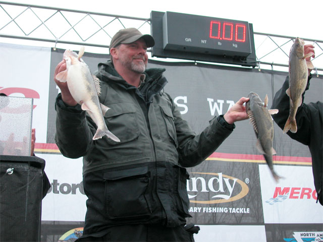 642D3EE3-6CE3-4812-8D3E-91D57D1C761B