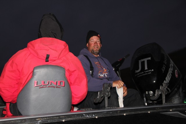 643B9052-88A4-4506-BC08-C27FB6EA911F