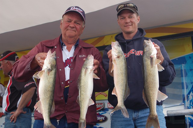 643E7D3D-F47F-4E33-9448-D5765A05AC6A