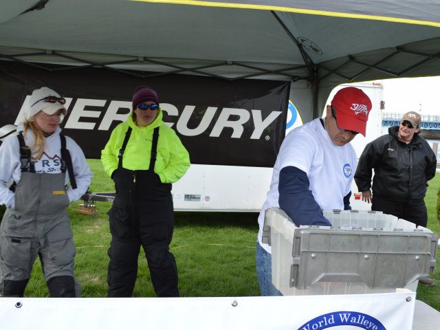 6464A27A-E0E5-4541-A40F-8ED103E85AC0